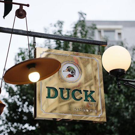Kadikoy Duck Hotel Istanbul Exterior photo